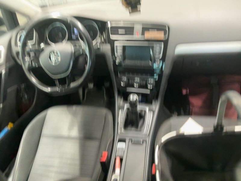Volkswagen Golf VII 2.0 TDI Cup BlueMotion Tech 2015 – снимка 18