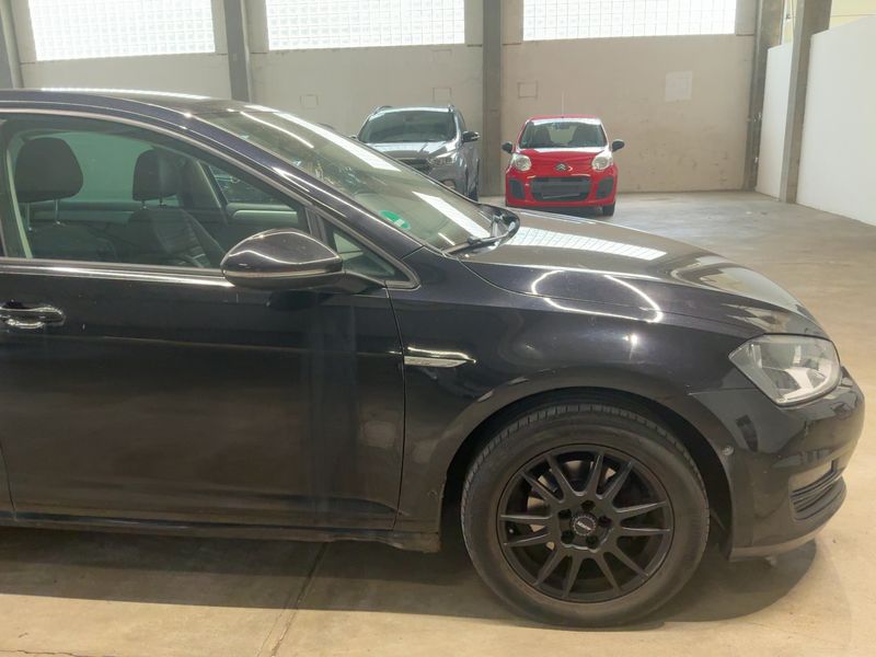 Volkswagen Golf VII 2.0 TDI Cup BlueMotion Tech 2015 – снимка 12
