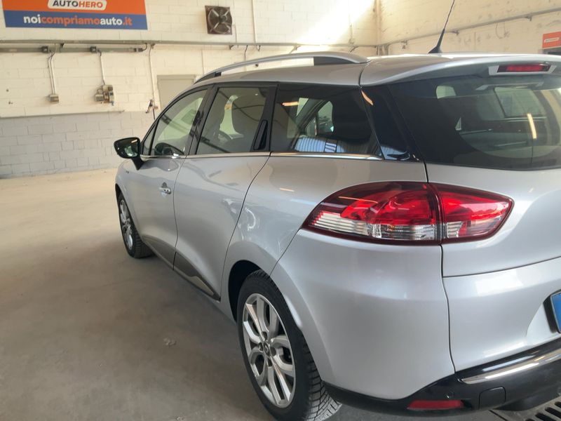 Renault Clio 1.5 dCi Energy Duel² — zdjęcie 3