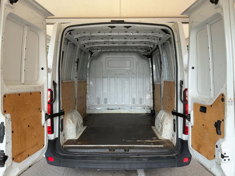 Renault Master 2.3 dCi L1H1 Ka 2,8t — zdjęcie 10