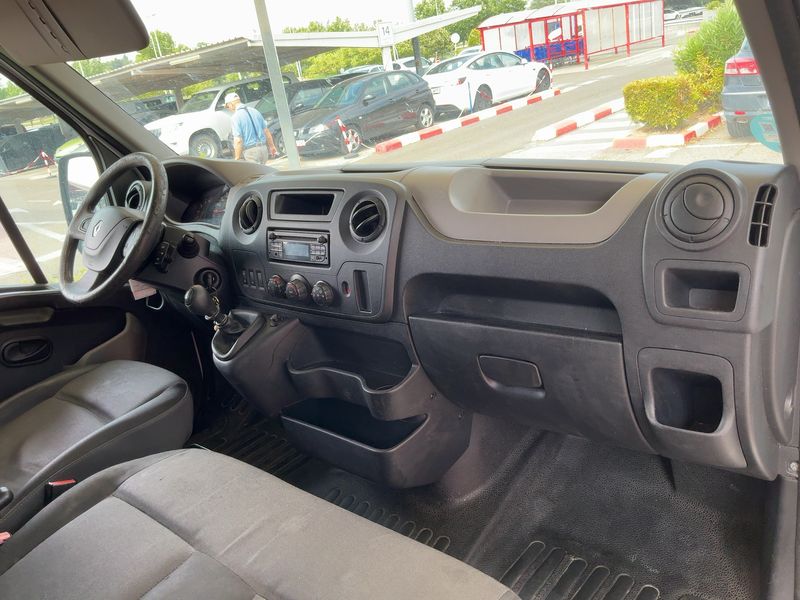 Renault Master 2.3 dCi L1H1 Ka 2,8t — zdjęcie 12