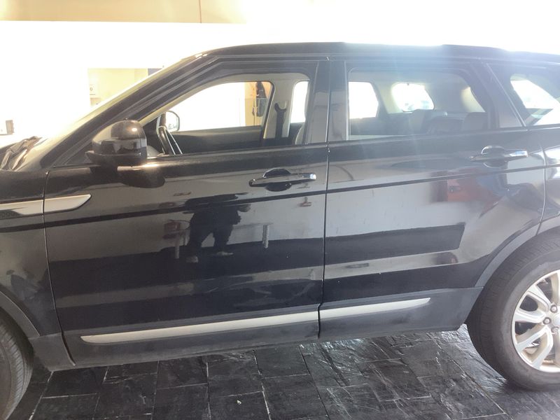 Land Rover Evoque 2.2 Td4 Pure Technik 2014 – снимка 4