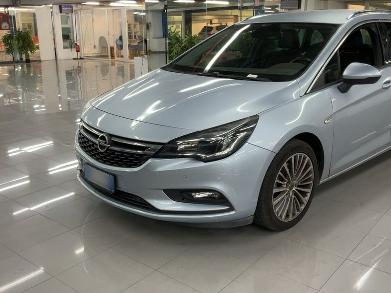 Opel Astra 1.6 CDTI DPF Innovation Start&Stop 2016 – снимка 2