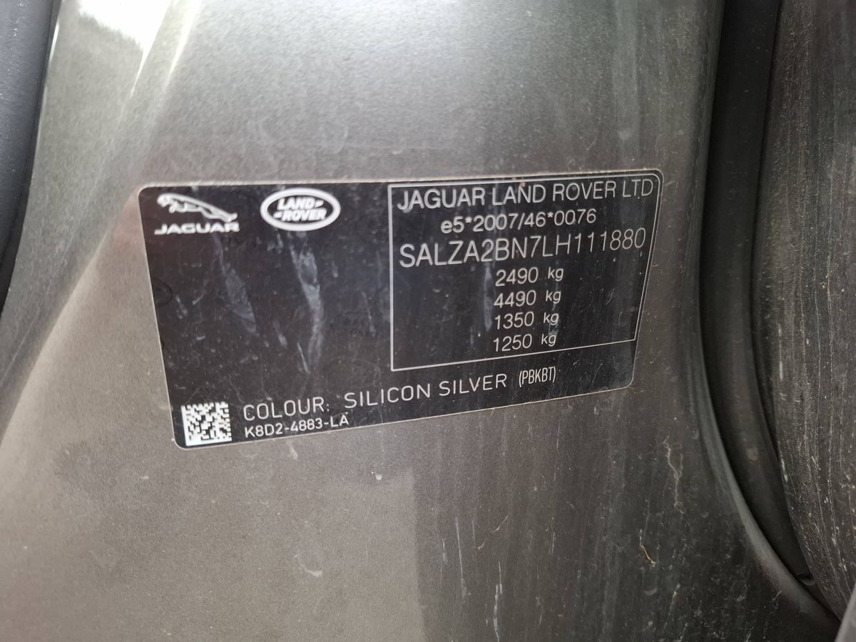 Land Rover 2020 — photo 16