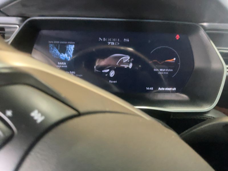 Tesla Model S 70D Dual — zdjęcie 13