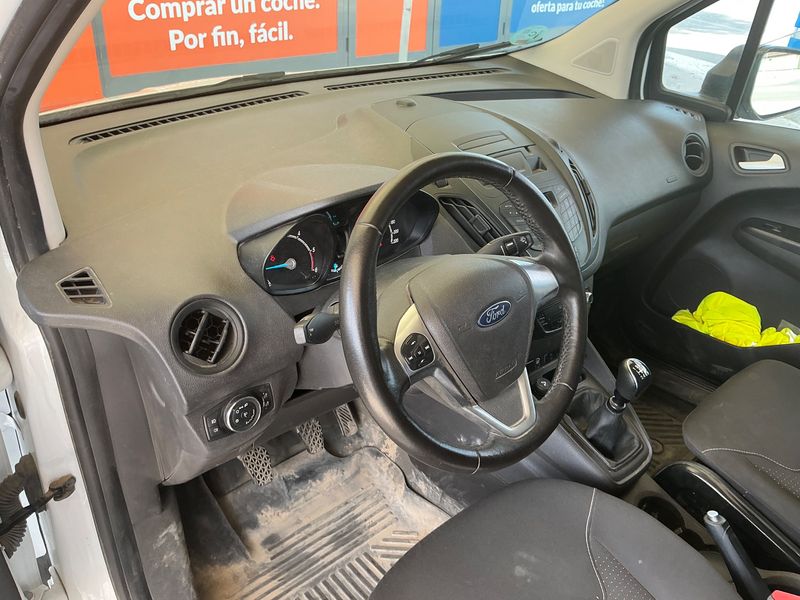 Ford Transit Courier 1.5 TDCi Trend — zdjęcie 12