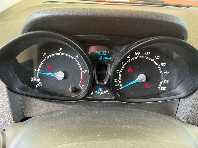 Ford Transit Courier 1.5 TDCi Trend — zdjęcie 13