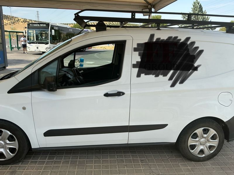 Ford Transit Courier 1.5 TDCi Trend — zdjęcie 4