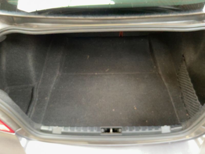 BMW 1er 123d 2008 – снимка 15