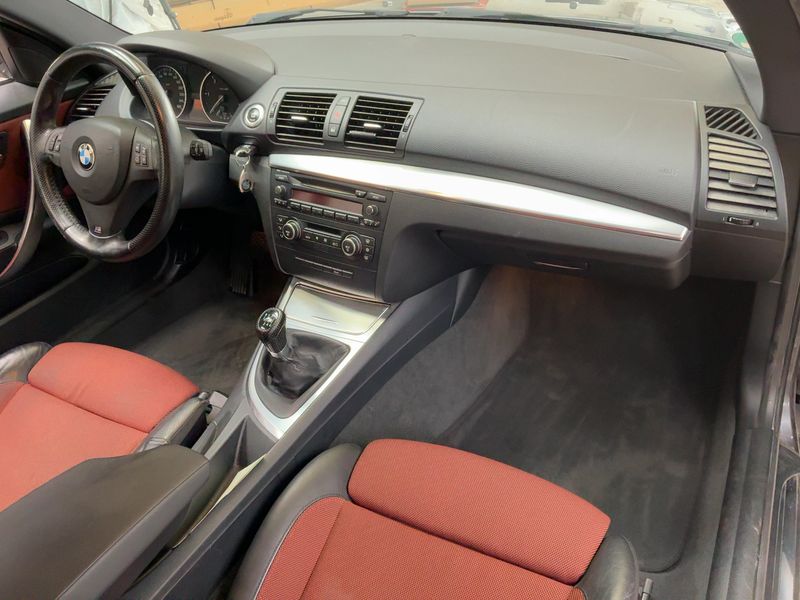 BMW 1er 123d 2008 – снимка 17