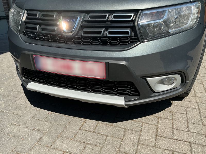 Dacia Sandero 1.5 dCi Stepway Celebration 2017 – снимка 36