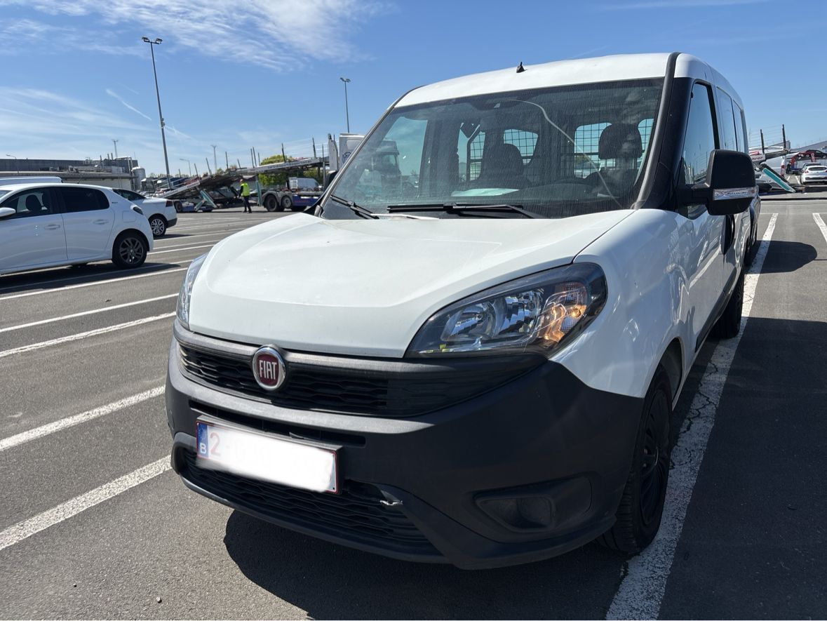 Fiat Doblo 2018 — photo 1
