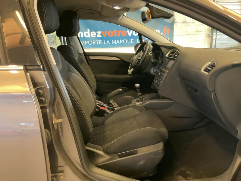 Citroen C4 1.6 Blue-HDi Millenium — zdjęcie 11