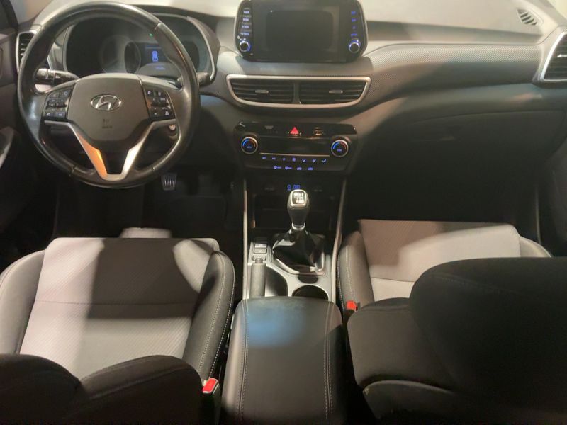 Hyundai Tucson 1.6 CRDi Creative 2WD 2019 – снимка 17