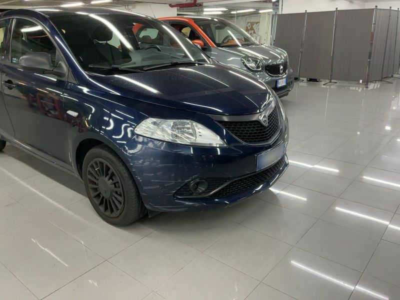 Lancia Ypsilon 1.2 LPG Elefantino Blu — zdjęcie 8