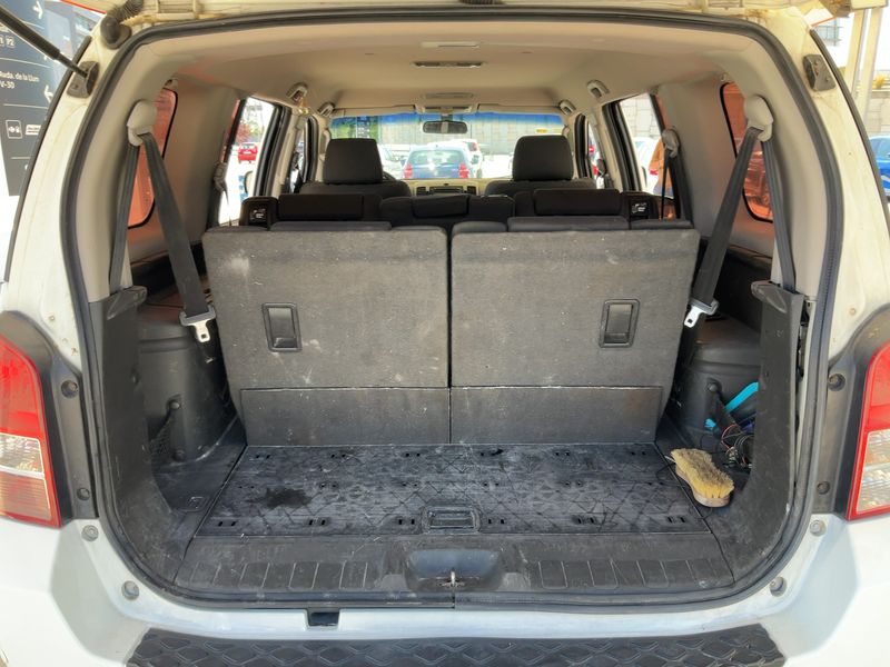 Nissan Pathfinder 2.5 dCi LE — zdjęcie 10