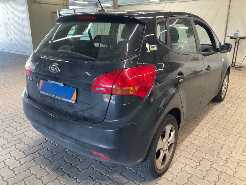Kia Venga 1.4 Edition 7 — zdjęcie 2