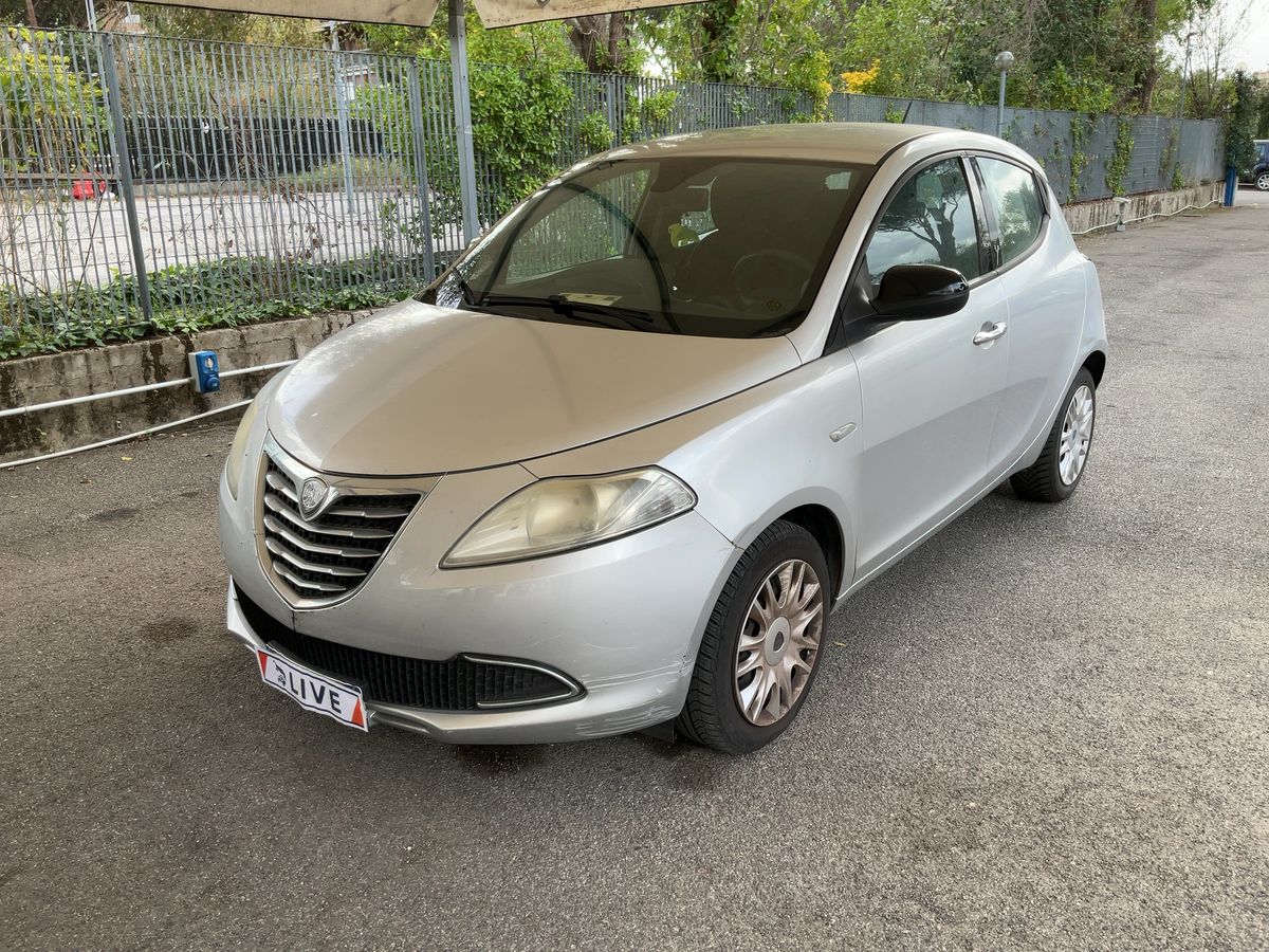 Lancia Ypsilon 1.3 JTD Gold