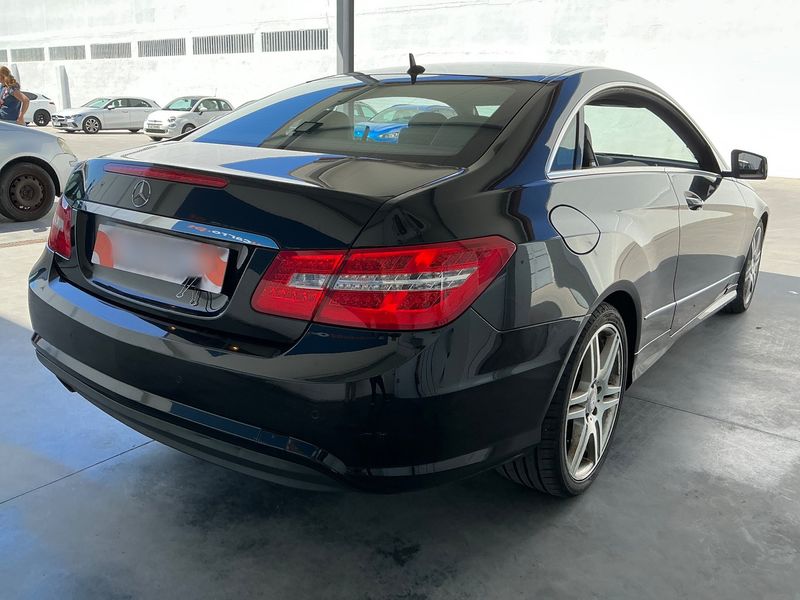 Mercedes-Benz E-Klasse E 250 CGI BlueEfficiency Elegance — zdjęcie 6