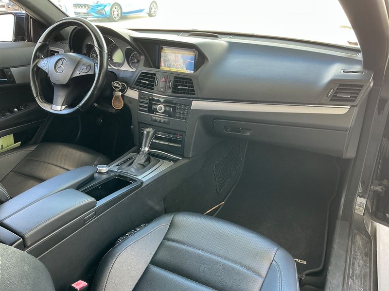 Mercedes-Benz E-Klasse E 250 CGI BlueEfficiency Elegance — zdjęcie 12
