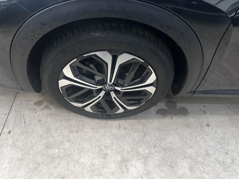 Citroen C5 X 1.2 PureTech Plus — zdjęcie 12