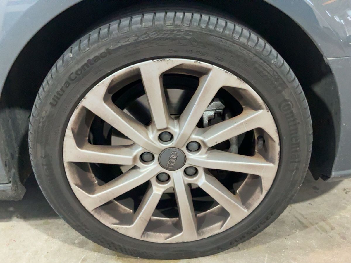 Audi A3 2019 — photo 12