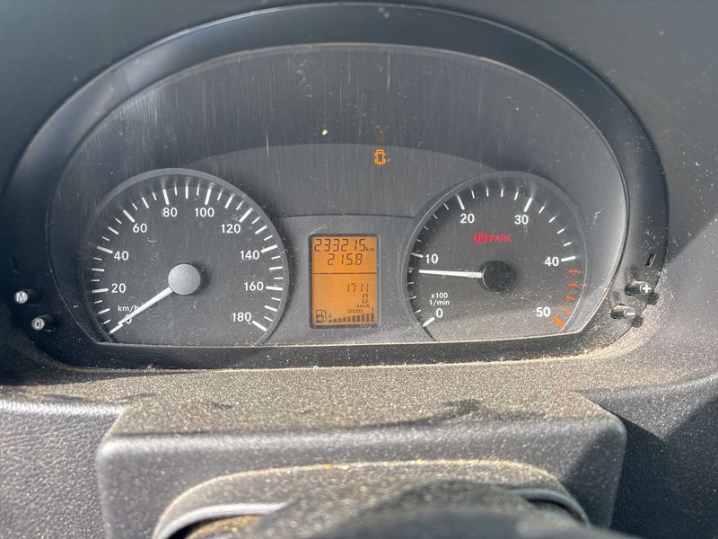 Mercedes-Benz Sprinter 213 CDI — zdjęcie 12
