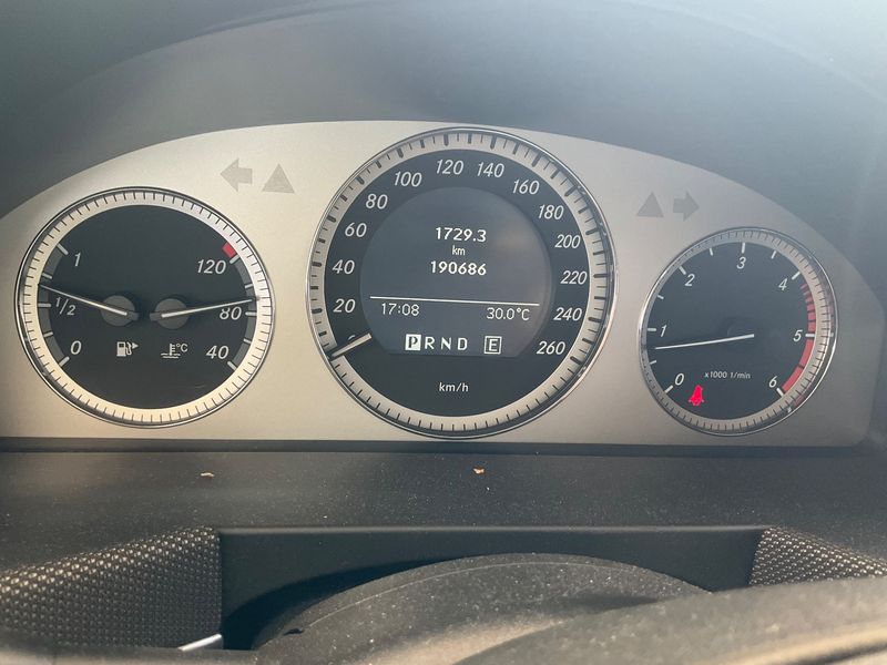 Mercedes-Benz GLK-Klasse GLK 220 CDI 4Matic BlueEfficiency 2011 – снимка 18