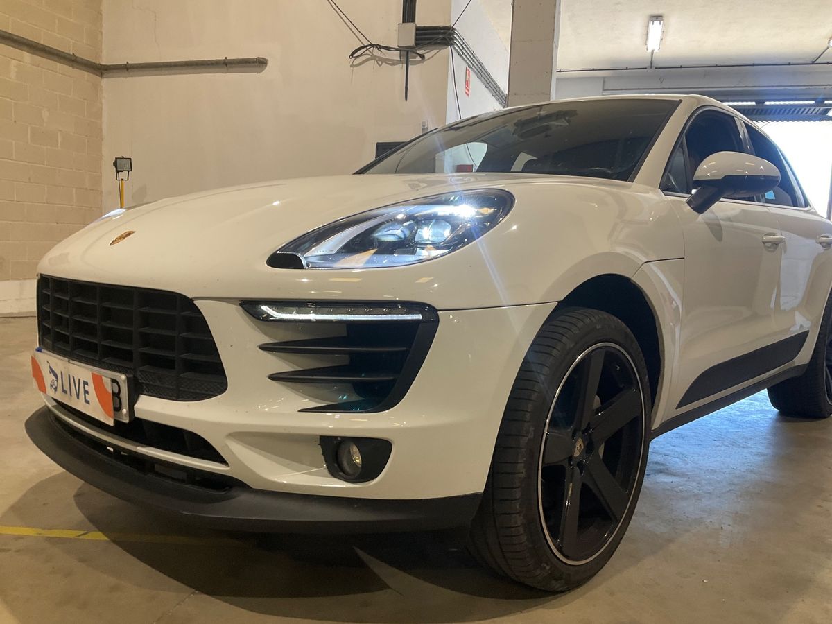 Porsche Macan S