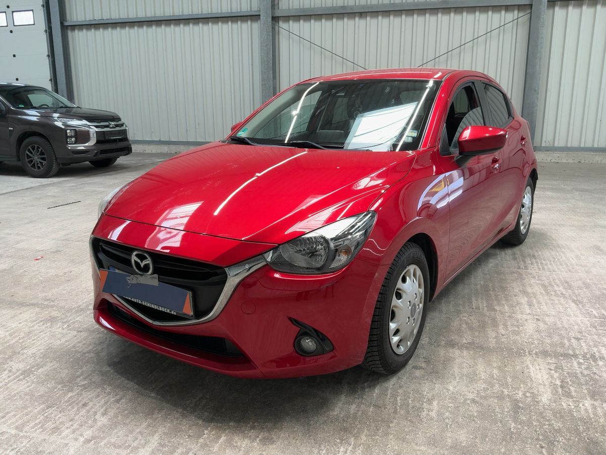 Mazda 2 2015