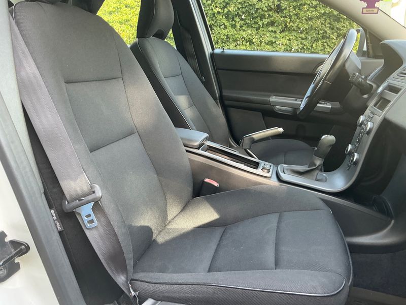 Volvo S40 1.6 DRIVe Kinetic — zdjęcie 3