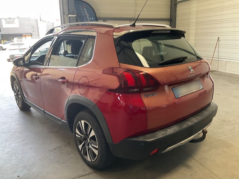 Peugeot 2008 1.6 Blue-HDi Allure 2016 – снимка 6