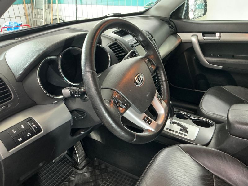 Kia Sorento 2.2 CRDi Spirit 4WD 2011 – снимка 40