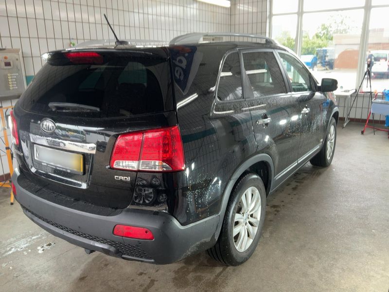 Kia Sorento 2.2 CRDi Spirit 4WD — zdjęcie 6