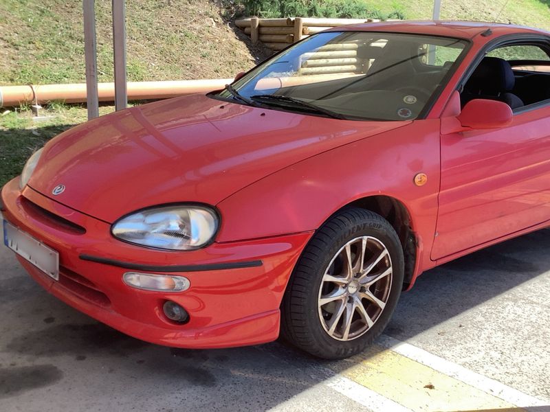 Mazda MX-3 1.9 V6 — zdjęcie 2