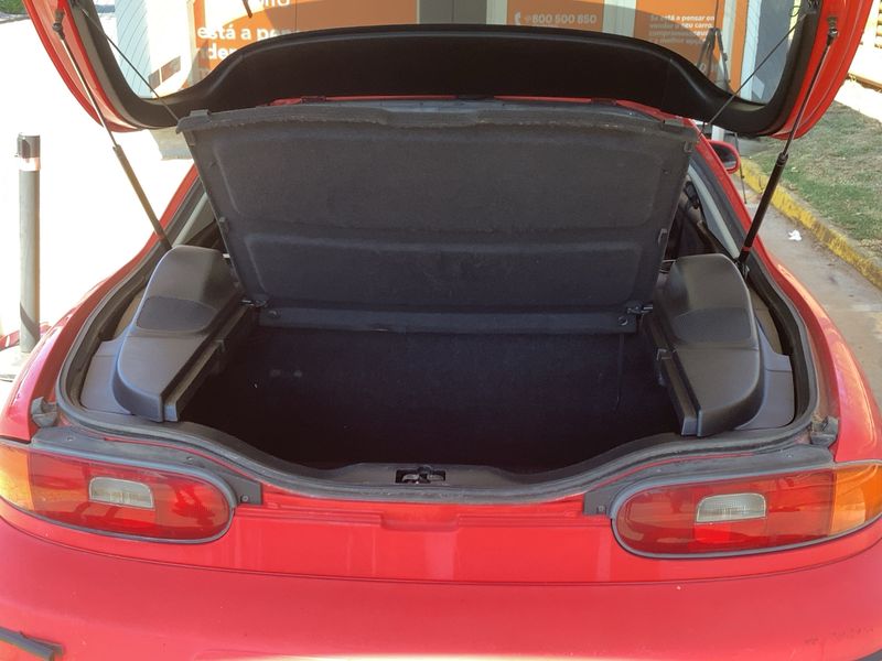 Mazda MX-3 1.9 V6 — zdjęcie 10