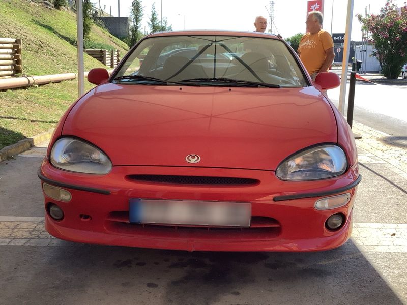 Mazda MX-3 1.9 V6 — zdjęcie 9