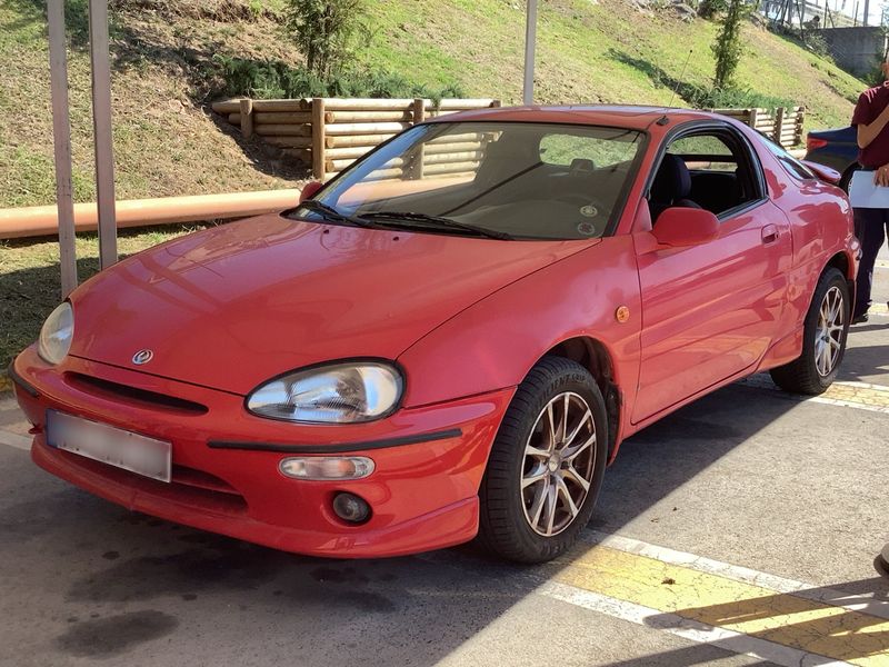 Mazda MX-3 1.9 V6
