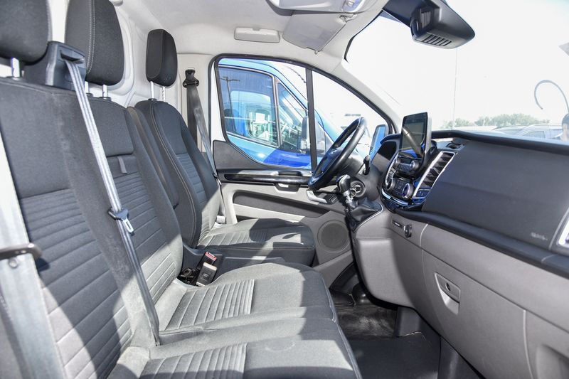 Ford Transit Custom 2.0 TDCi Mild-Hybrid 300 L1 Trend — zdjęcie 10