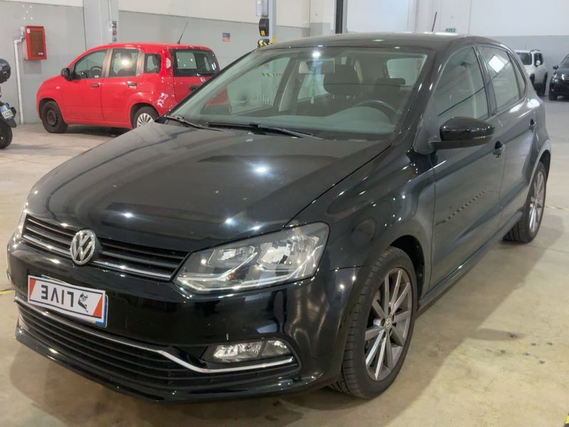 Volkswagen Polo 1.4 TDI Highline BlueMotion Tech — zdjęcie 1