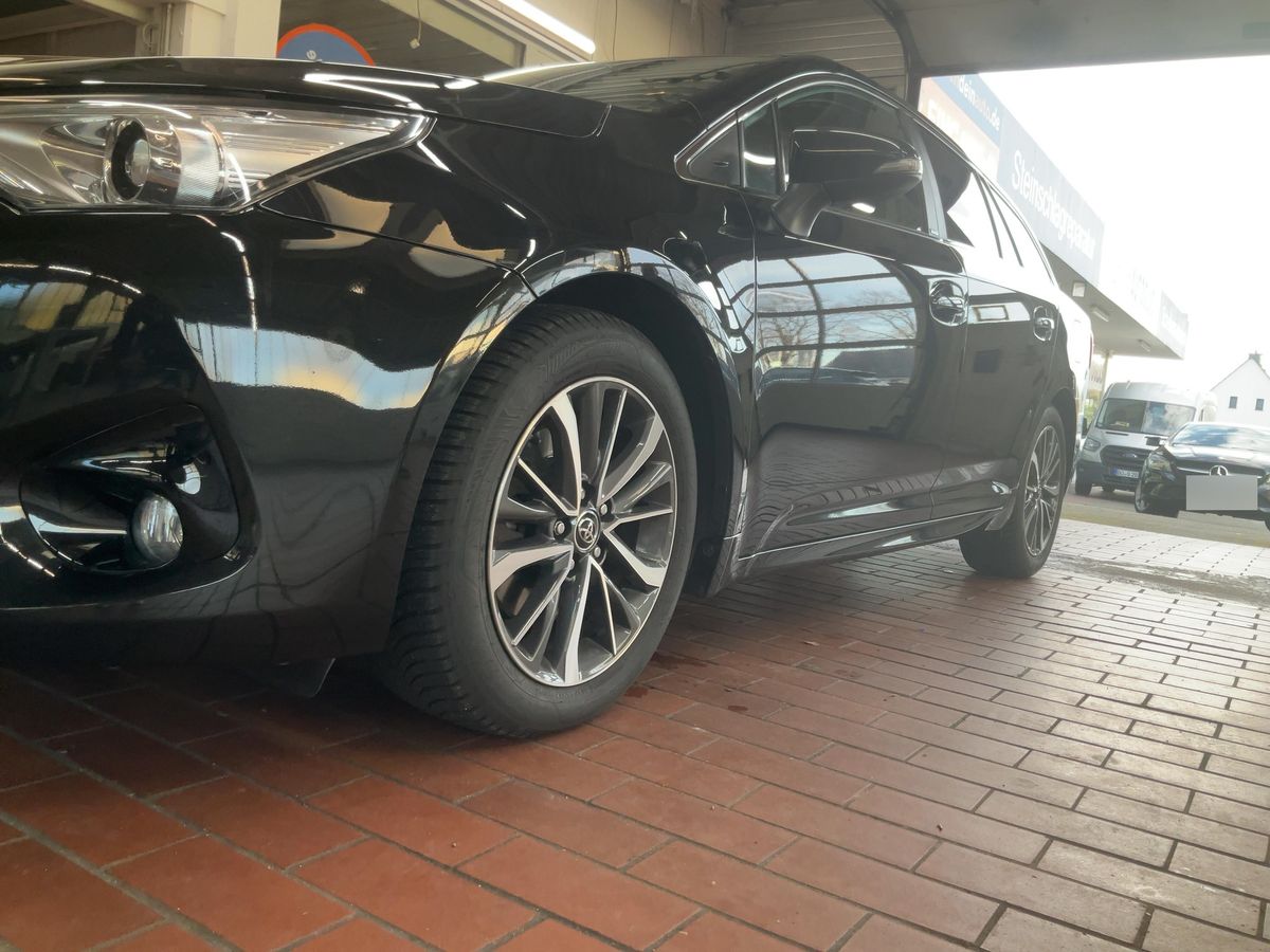 Toyota Avensis 2.0 D-4D Edition-S