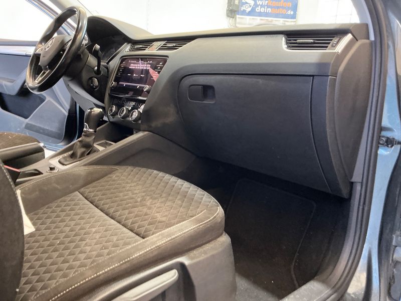 Skoda Octavia 2.0 TDI Drive 2017 – снимка 36