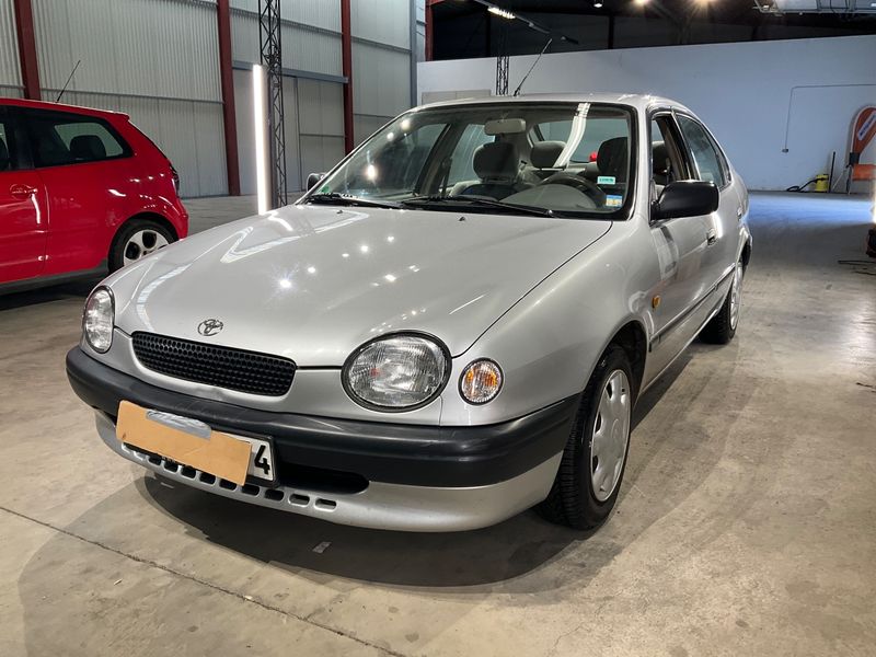 Toyota Corolla 1.4 Liftback Terra — zdjęcie 1