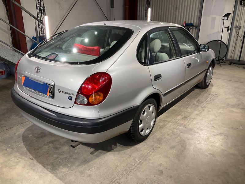 Toyota Corolla 1.4 Liftback Terra — zdjęcie 2