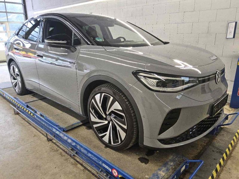 Volkswagen ID.5 electric drive 220 kW GTX mit Infotainment-Paket 4Motion