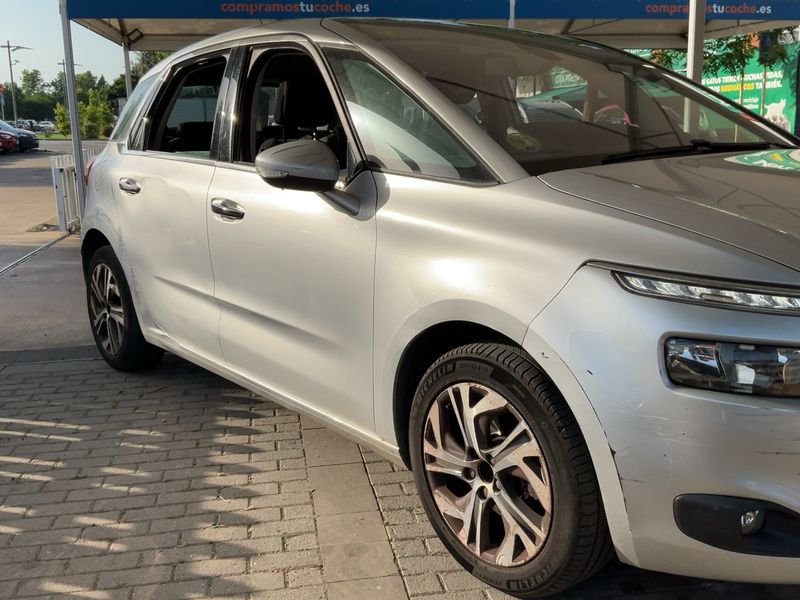Citroen C4 Picasso 1.6 e-HDi Intensive 2014 – снимка 12