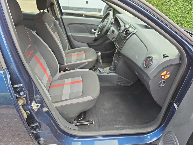 Dacia Sandero 0.9 TCe Stepway Ambiance — zdjęcie 10