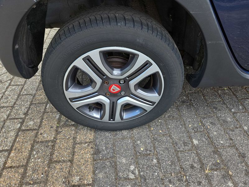 Dacia Sandero 0.9 TCe Stepway Ambiance — zdjęcie 18