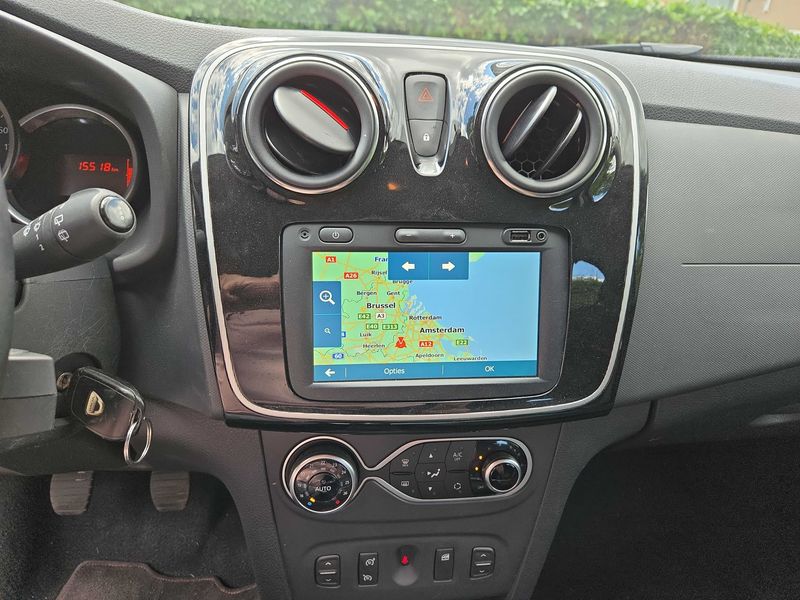 Dacia Sandero 0.9 TCe Stepway Ambiance — zdjęcie 13