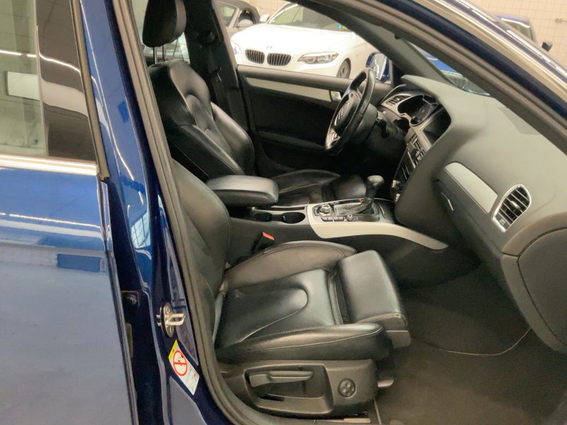 Audi A4 1.8 TFSI S line Sportpaket plus 2012 – снимка 16